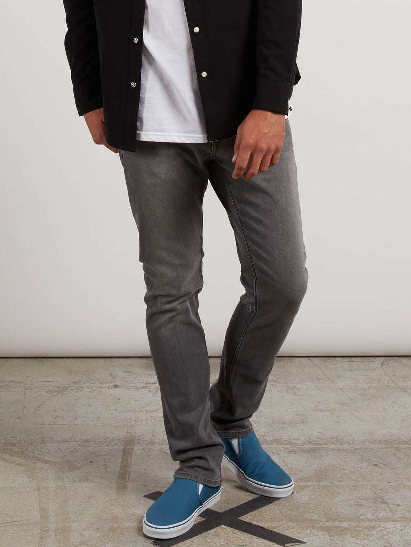 Solver Tapered Jeans - Brushed Nickle