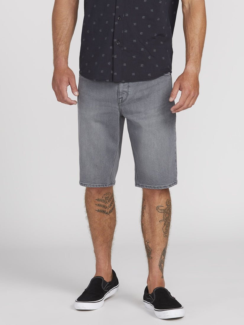 KINKADE DENIM SHORT (A2011702_GVN) [1]