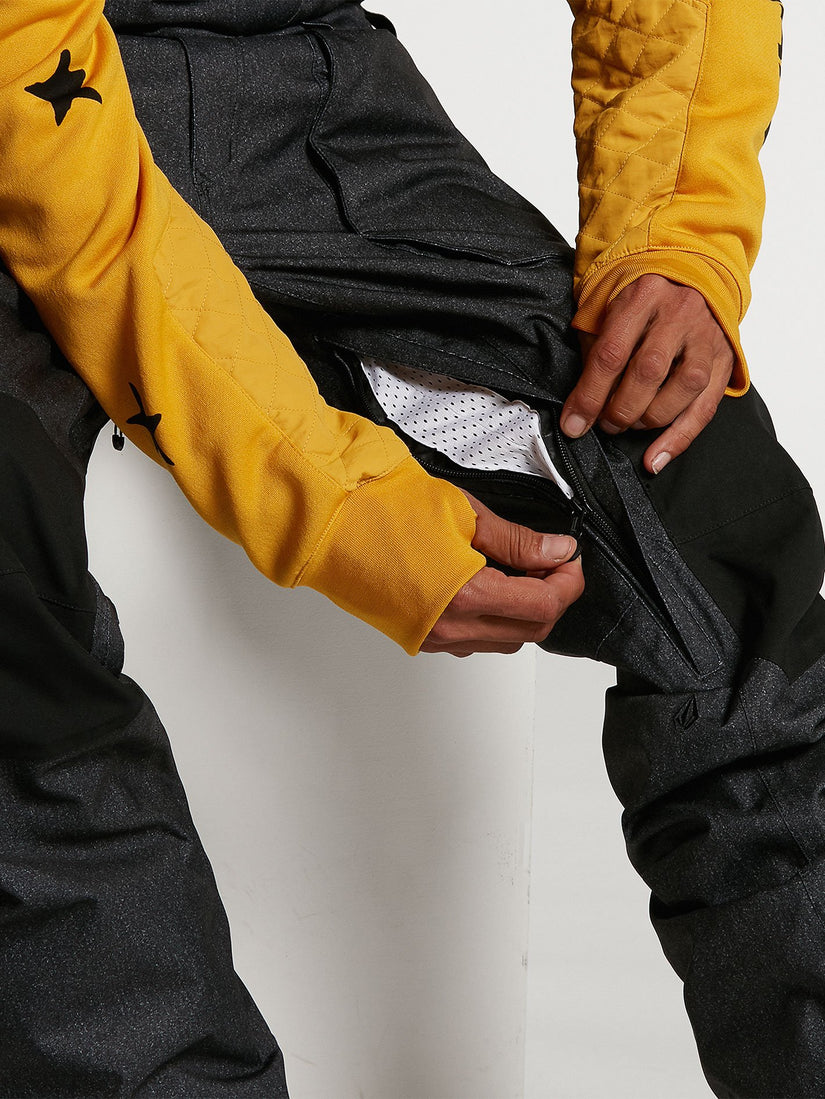 ROAN BIB OVERALL (G1351909_BTS) [10]